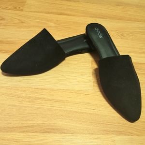Black Suede Loafer Slides *Never Worn* sz 9